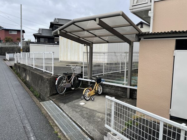 サンハイツ学園前の物件外観写真